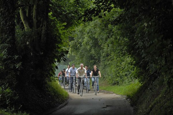 solex-fietstocht-door-maastricht-events-company-1 solex-fietstocht-door-maastricht-events-company-1